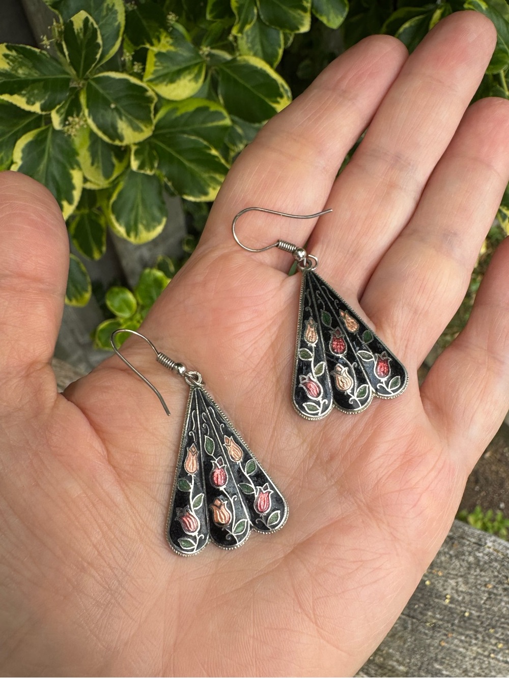 Vintage Enamel Cloisonné Black Fan Earrings with Floral Tulip Motif - Silver
